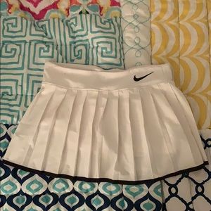 Nike girls Tennis skirt
